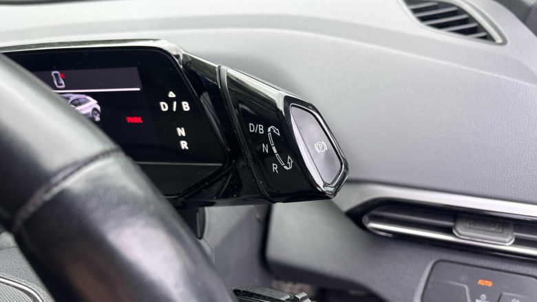 Volkswagen ID.4 109kW Life Pure 52kWh 5dr Auto Electric Estate